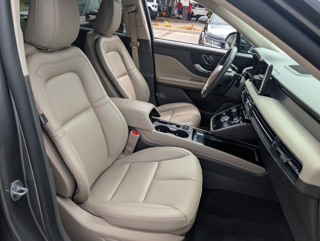 used 2022 Lincoln Corsair car, priced at $25,988