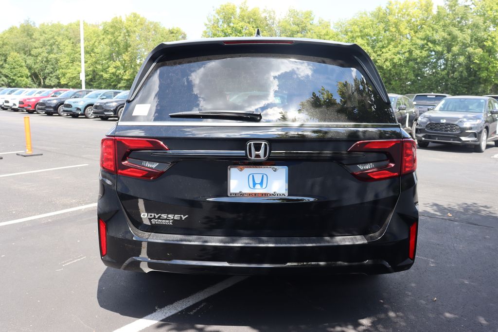 2025 Honda Odyssey EX-L 4