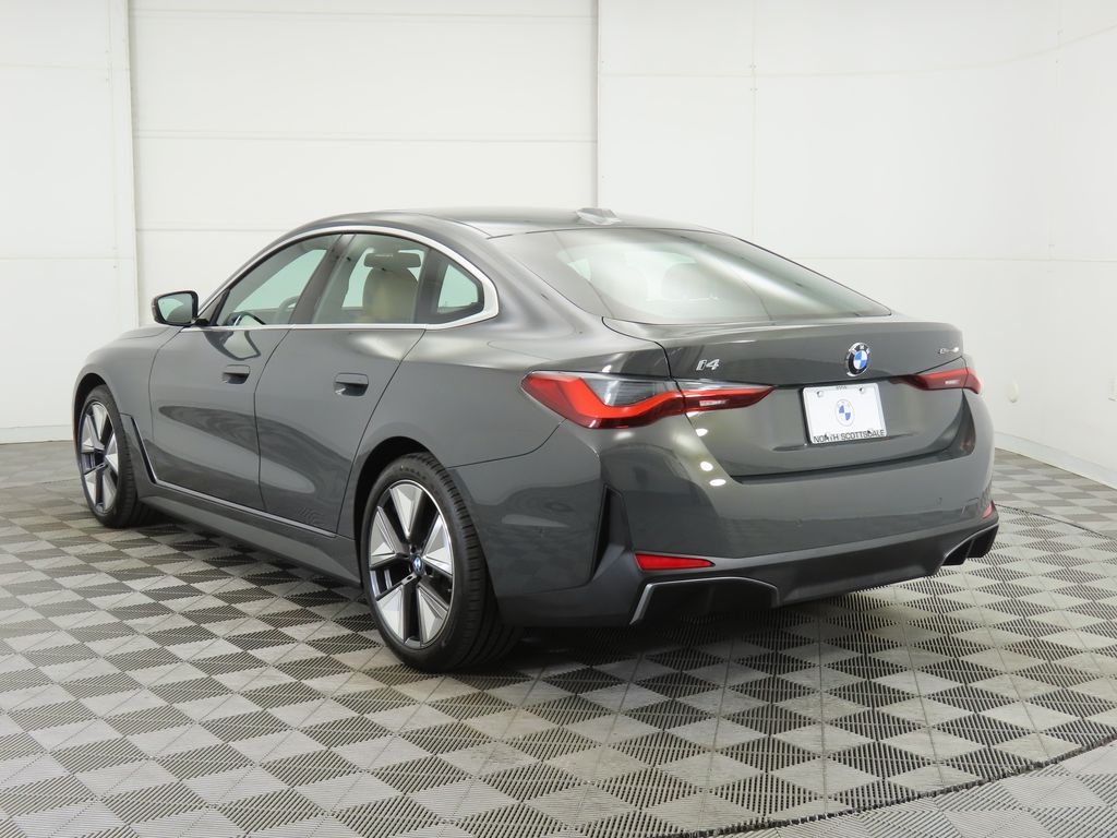 Thumbnail: 2026 BMW i4 - 7