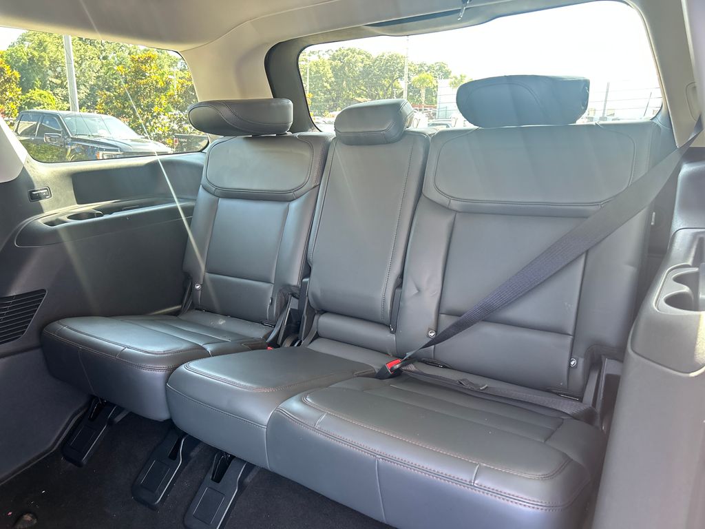 Used 2025 Gray Ford Active image 12
