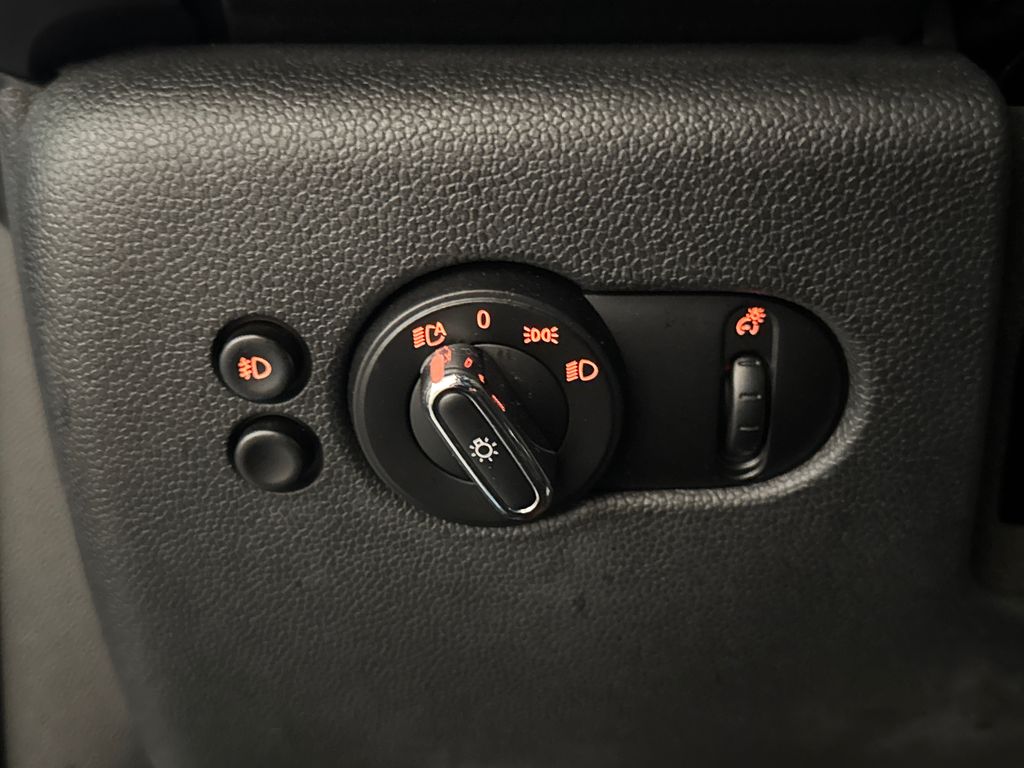 2018 Electric Blue Metallic MINI Cooper S Base FWD Hatchback