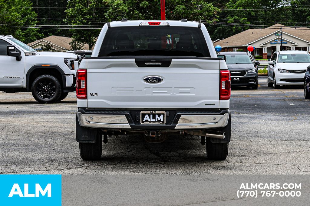 Used 2023 White Ford XLT image 12