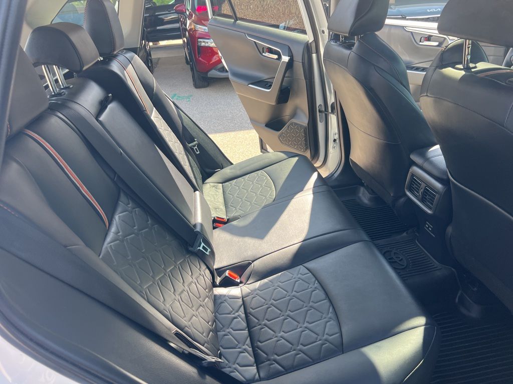 2022 Toyota RAV4 Adventure photo