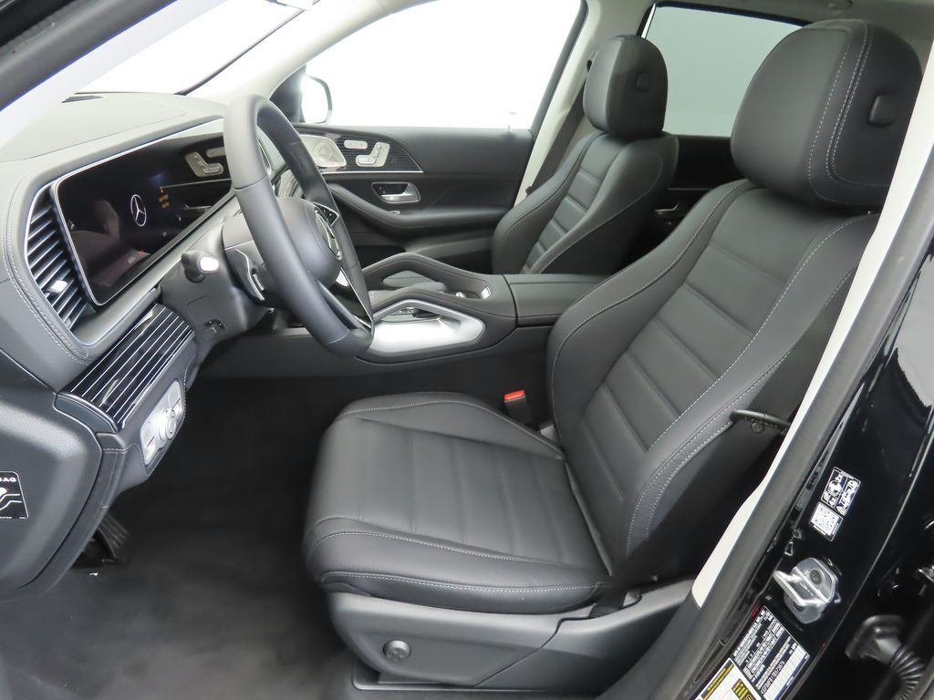 Thumbnail: 2026 Mercedes-Benz GLE - 19