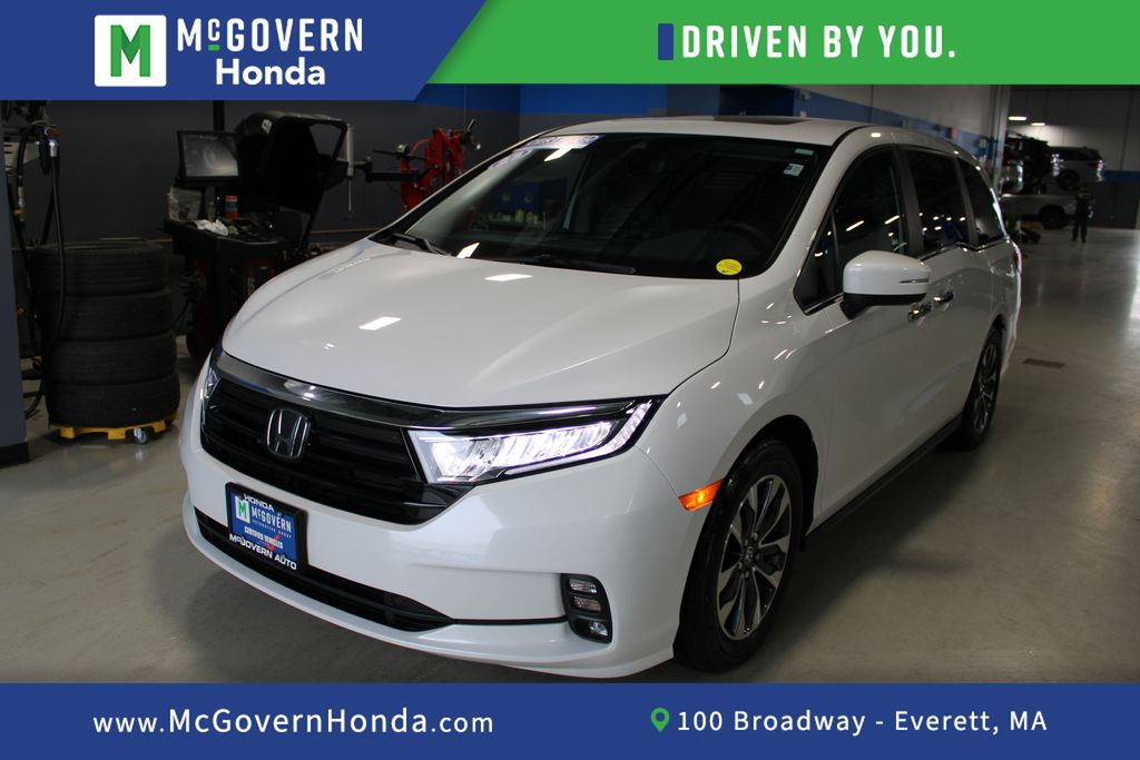 Platinum White Pearl 2023 Honda Odyssey Minivan Front-Wheel Drive Automatic