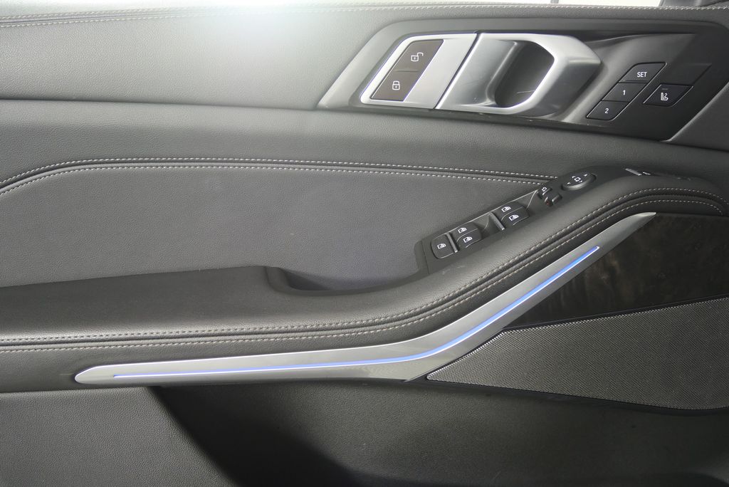 Thumbnail: 2024 BMW X5 - 9