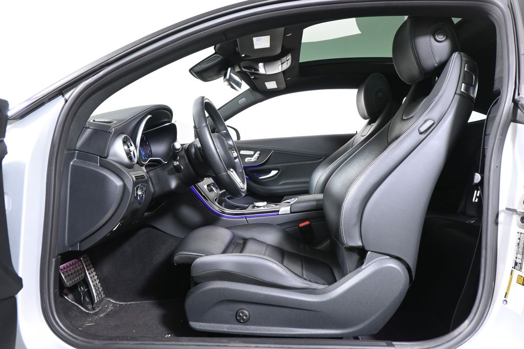 Thumbnail: 2021 Mercedes-Benz C-Class - 3