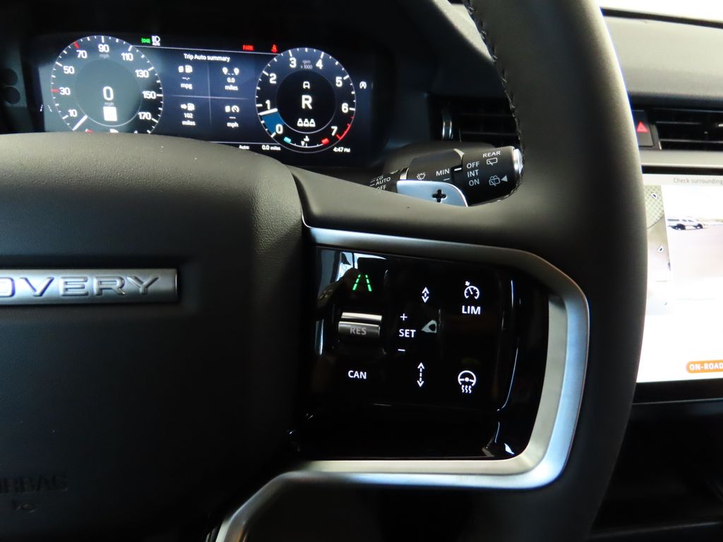 Thumbnail: 2024 Land Rover Discovery Sport - 12