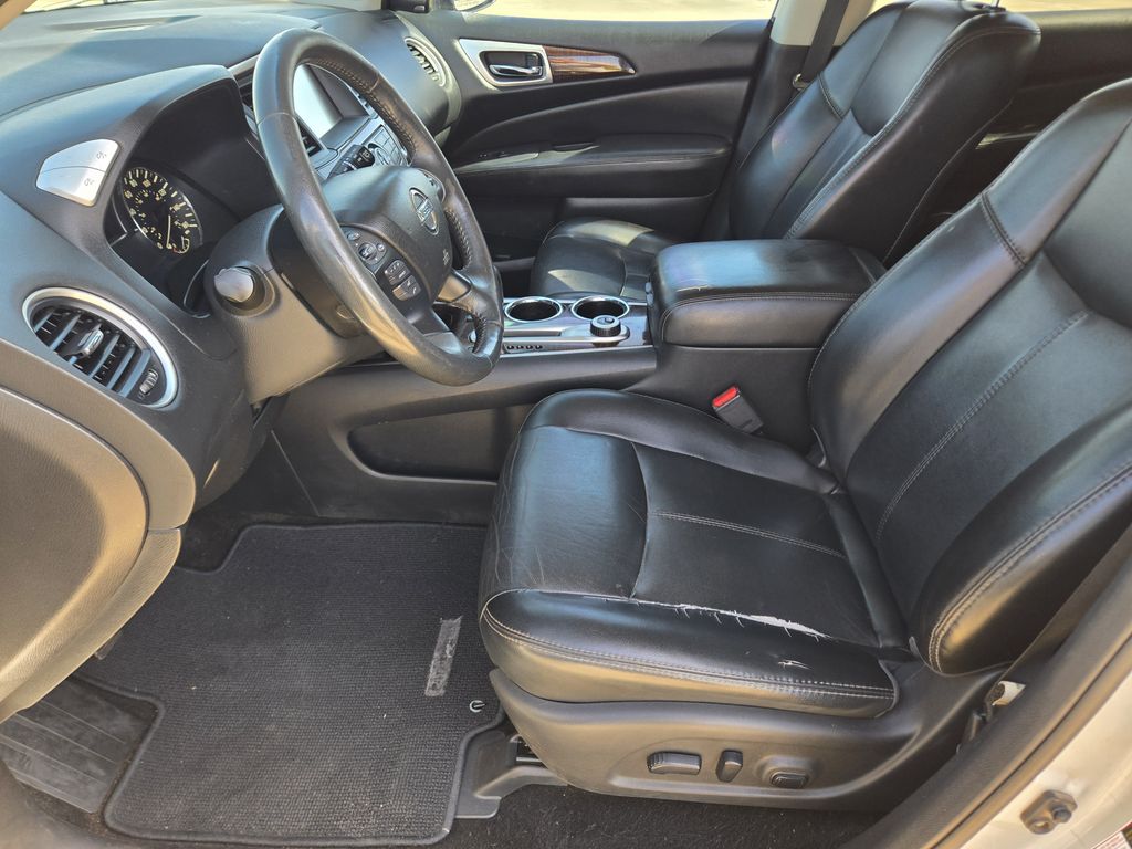 2016 Nissan Pathfinder SL Silver at Bravo Nissan