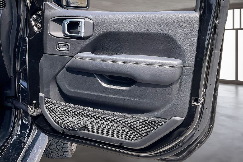 Used 2020 Jeep Gladiator Truck