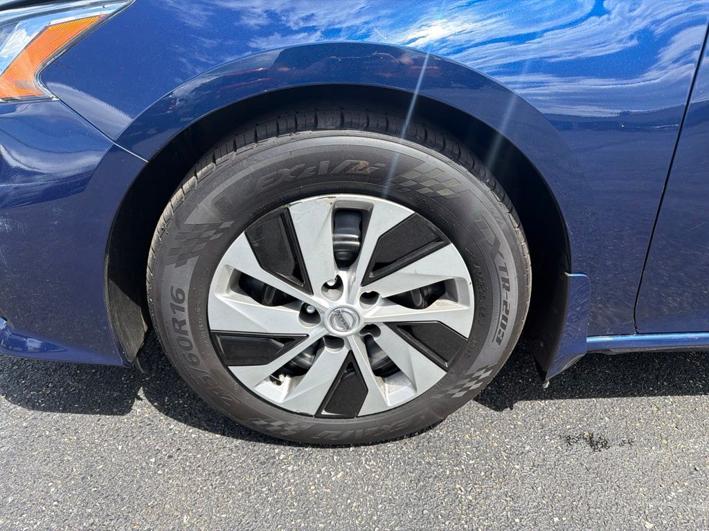 2021 Nissan Altima 2.5 S Blue at Bob Ruth Ford