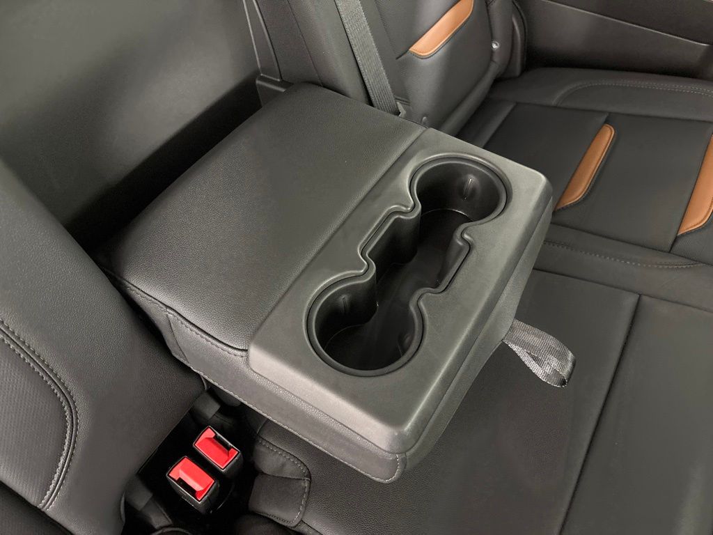 Thumbnail: 2024 GMC Sierra 2500 - 10
