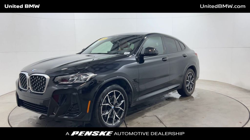 Thumbnail: 2025 BMW X4 - 4
