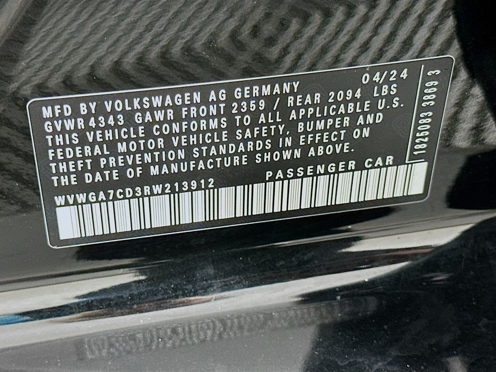 Thumbnail: 2024 Volkswagen Golf - 31