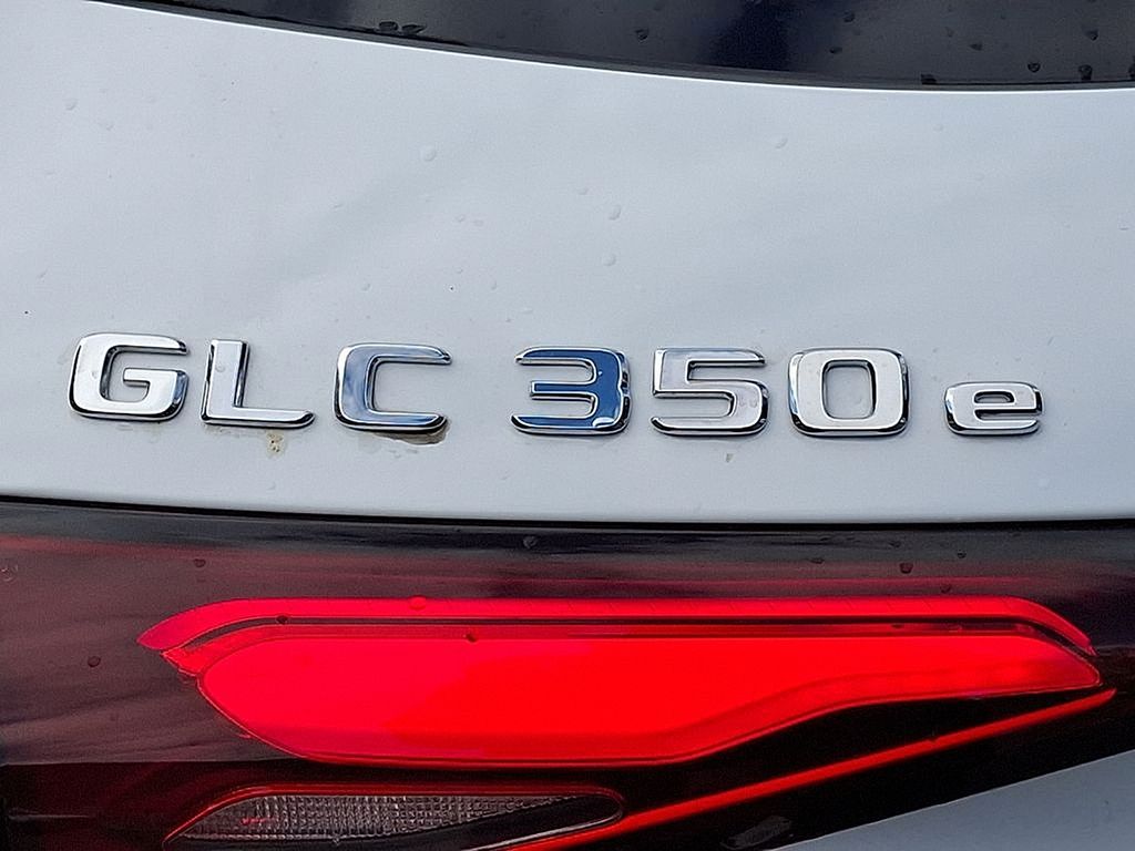 Thumbnail: 2025 Mercedes-Benz GLC - 22