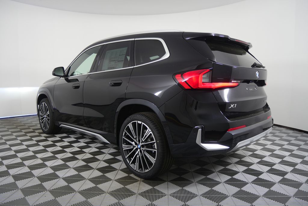 Thumbnail: 2026 BMW X1 - 5