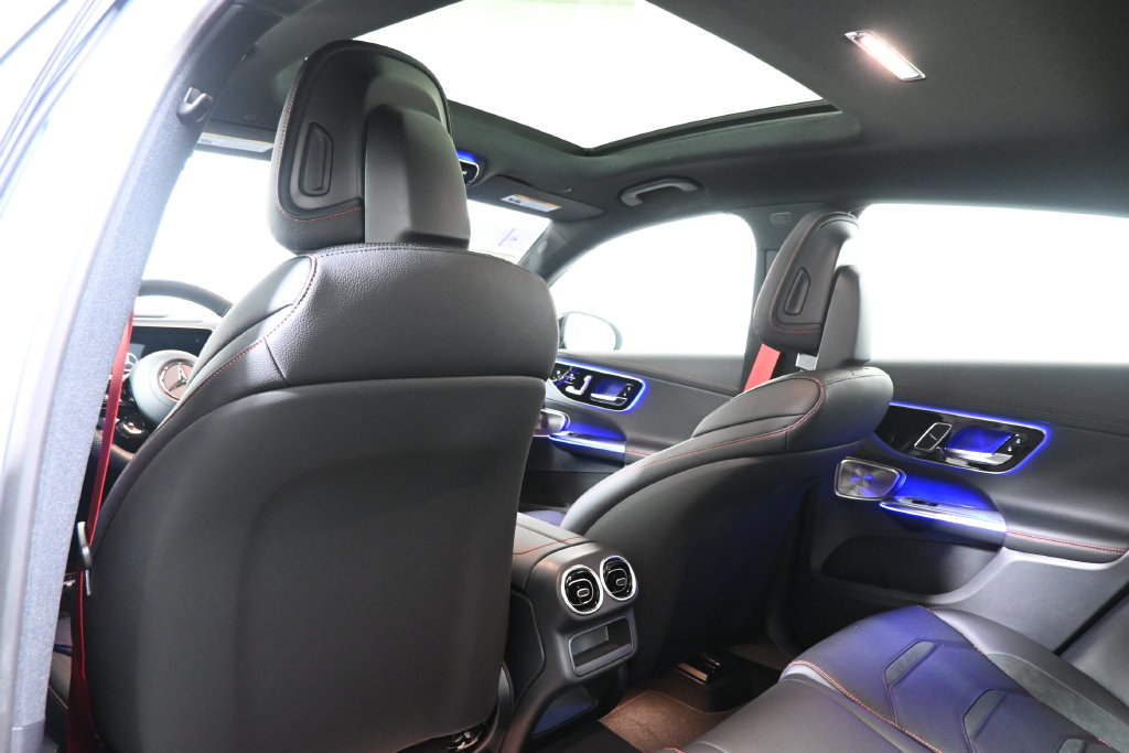 Thumbnail: 2027 Mercedes-Benz GLC - 29