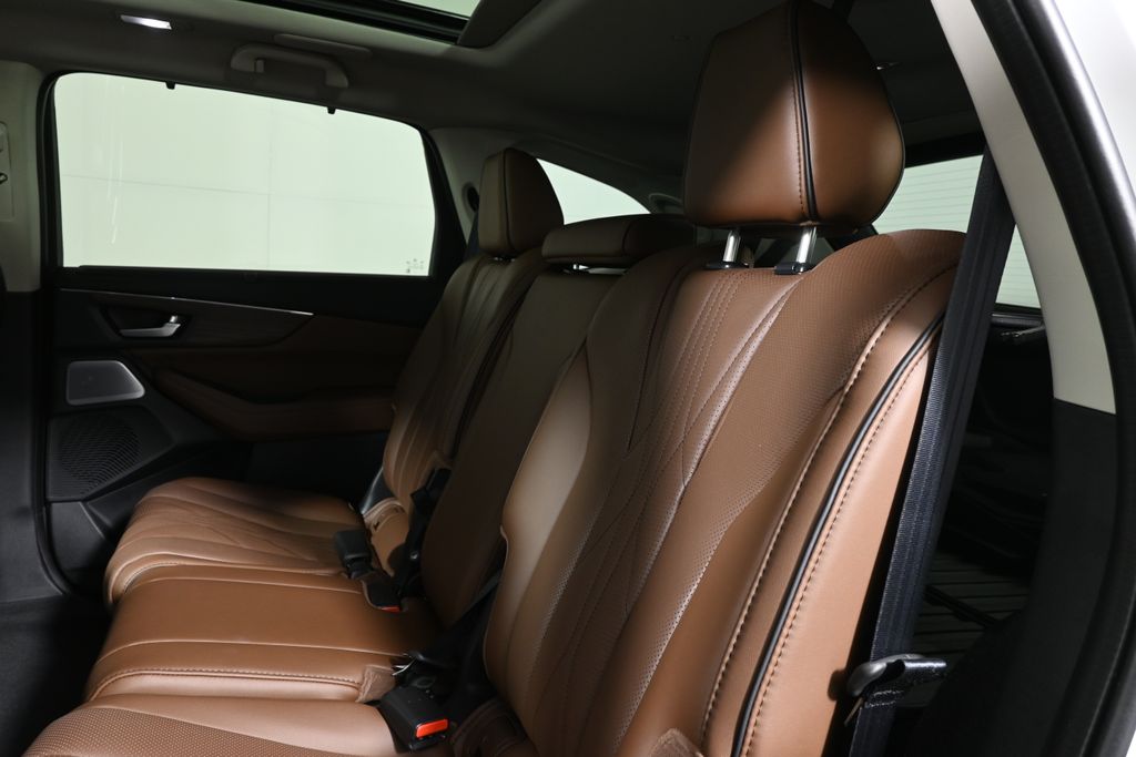 Thumbnail: 2026 Acura MDX - 4