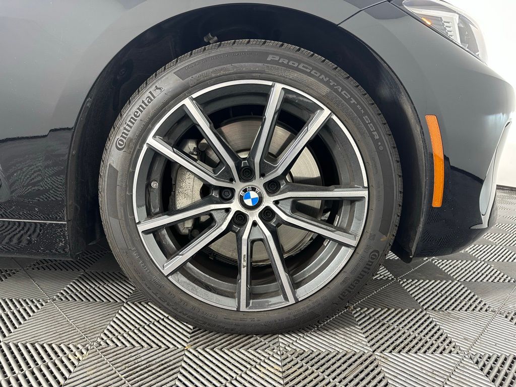 Thumbnail: 2025 BMW 4 Series - 11