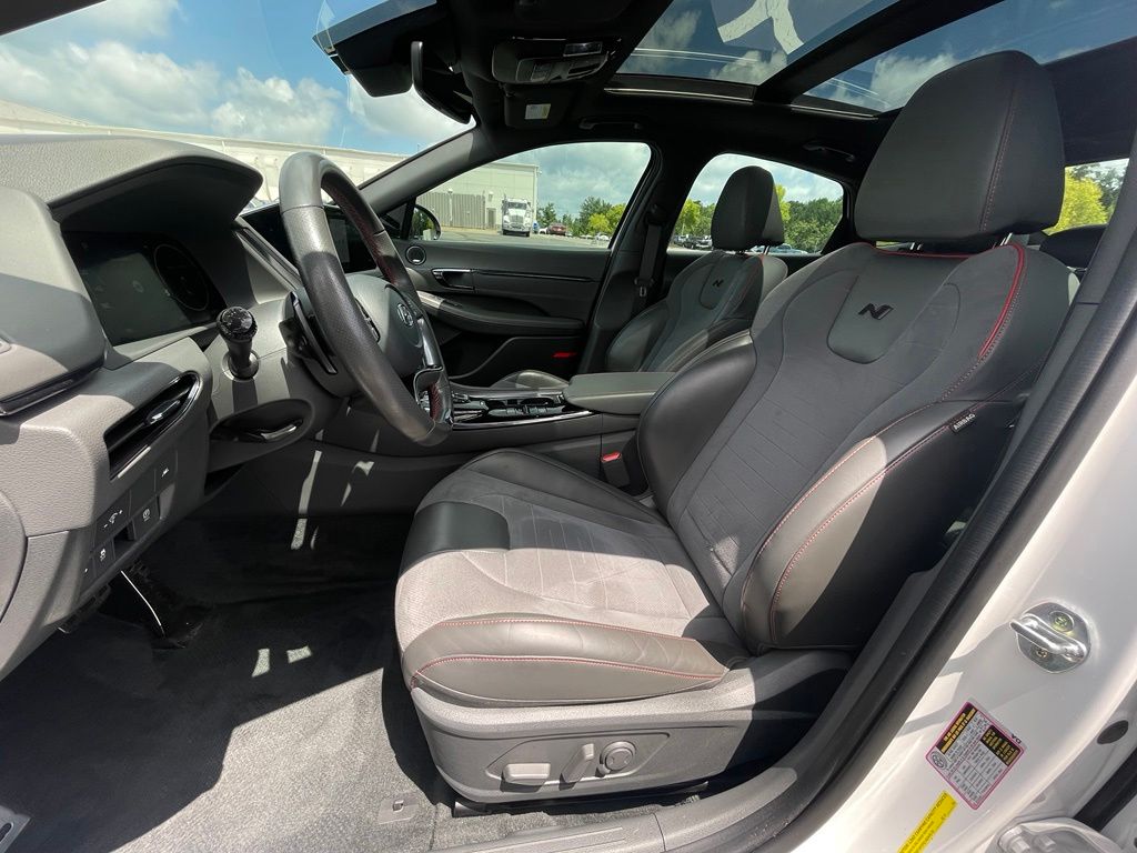 Thumbnail: 2022 Hyundai Sonata - 27