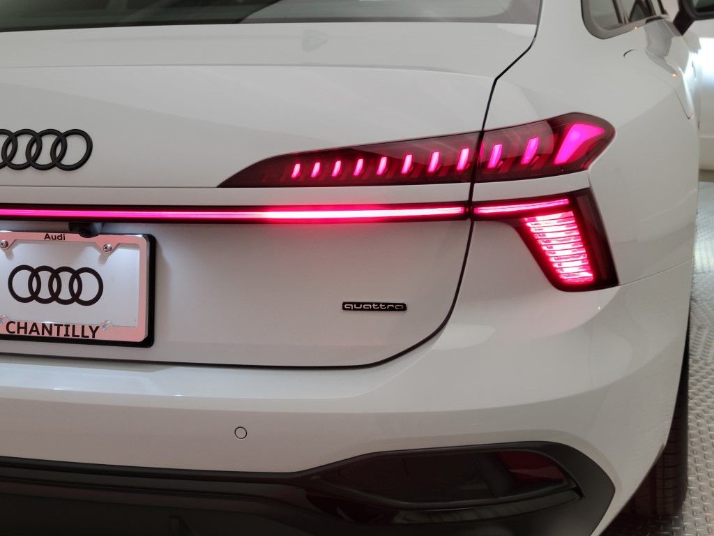 Thumbnail: 2026 Audi A6 - 8