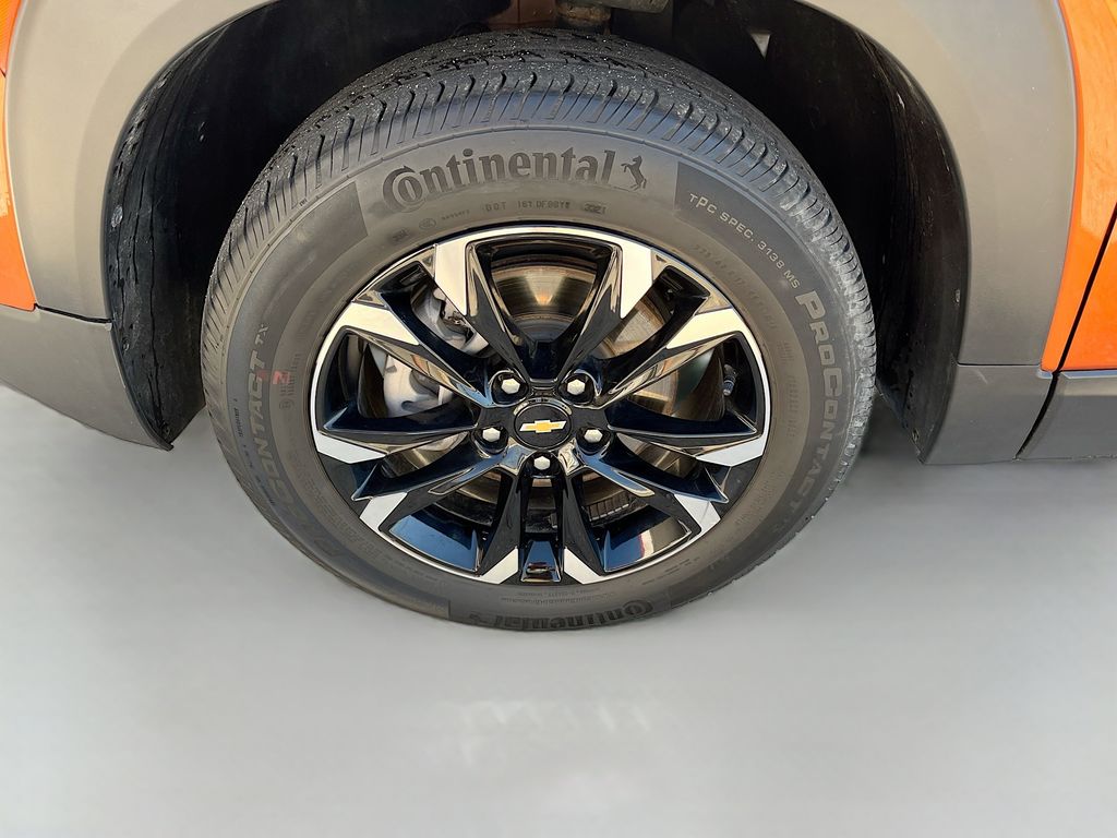 Used 2022 Red Chevrolet LT image 31