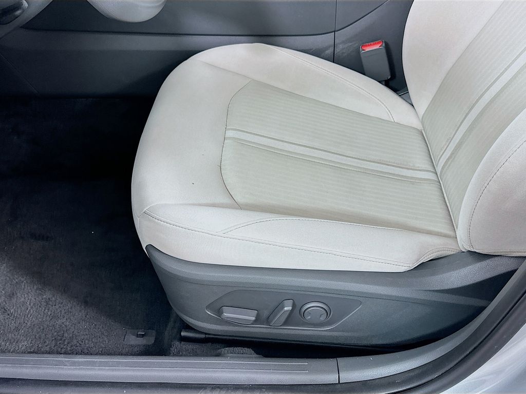 Thumbnail: 2024 Hyundai Sonata - 19