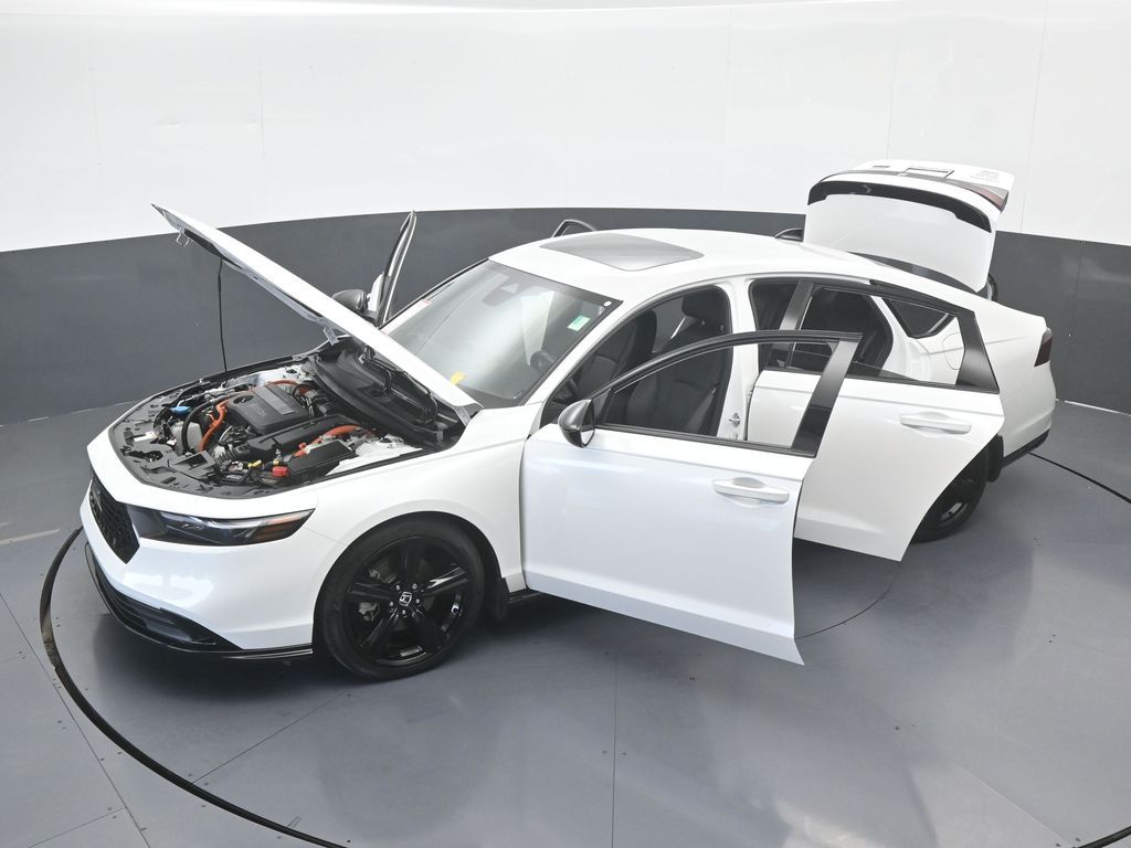 Used 2025 White Honda Sport-L image 64