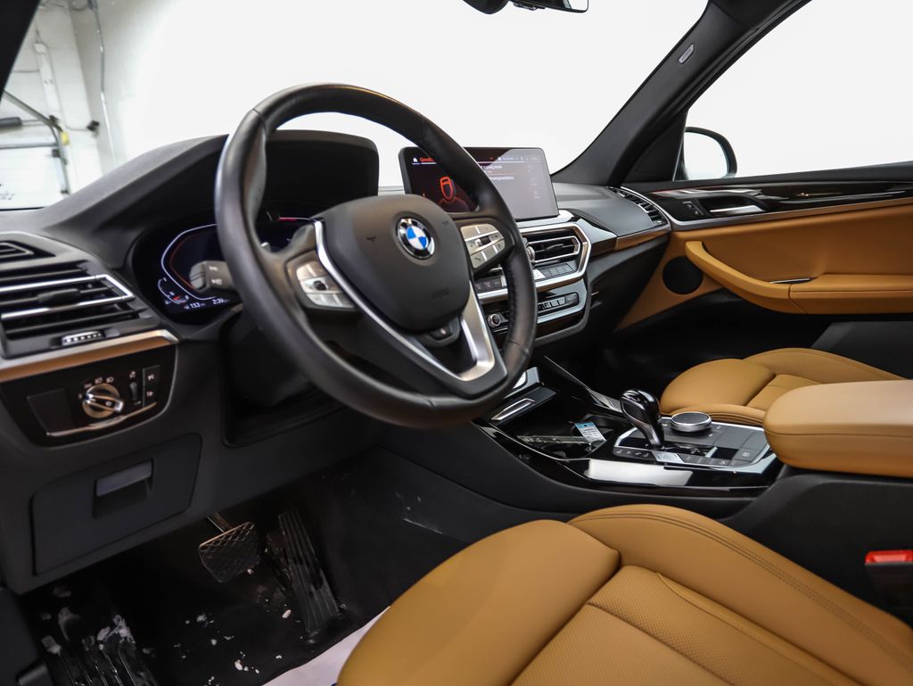 Thumbnail: 2024 BMW X3 - 10