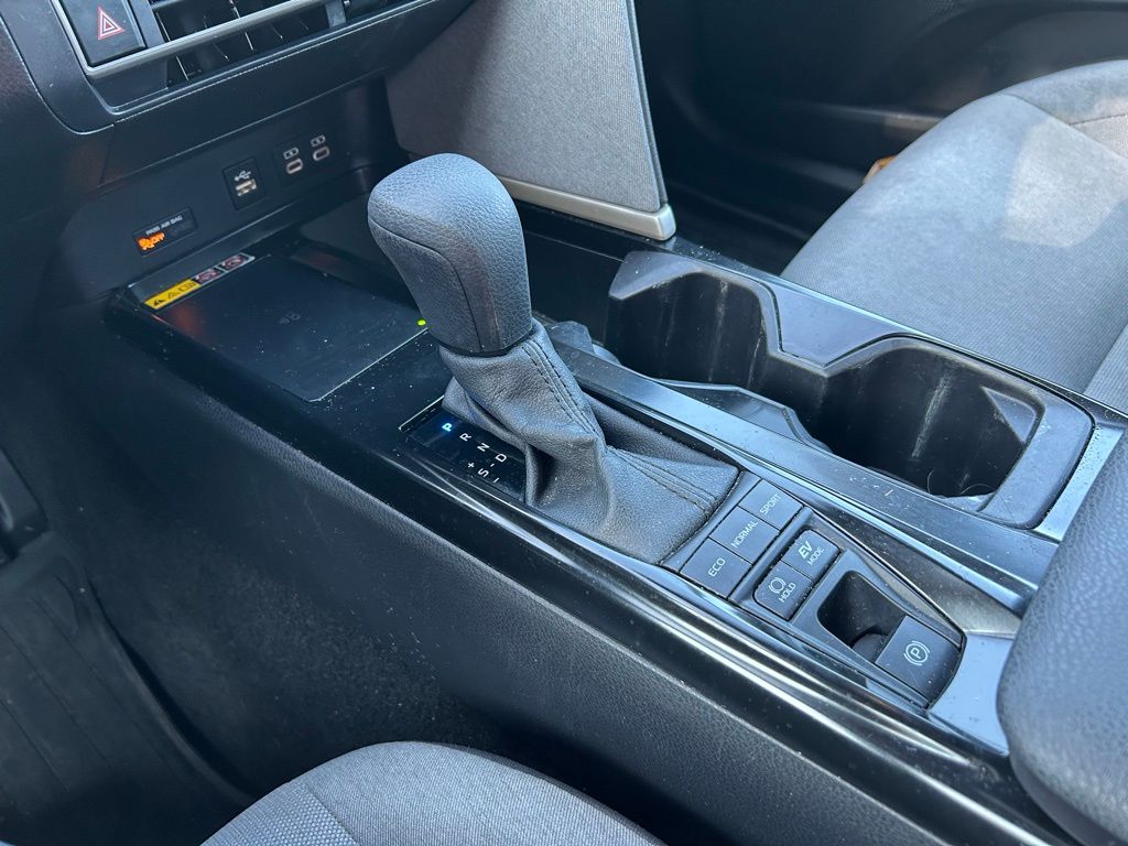 Thumbnail: 2025 Toyota Camry - 26