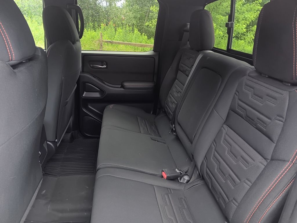 Used 2023 Nissan Frontier Truck