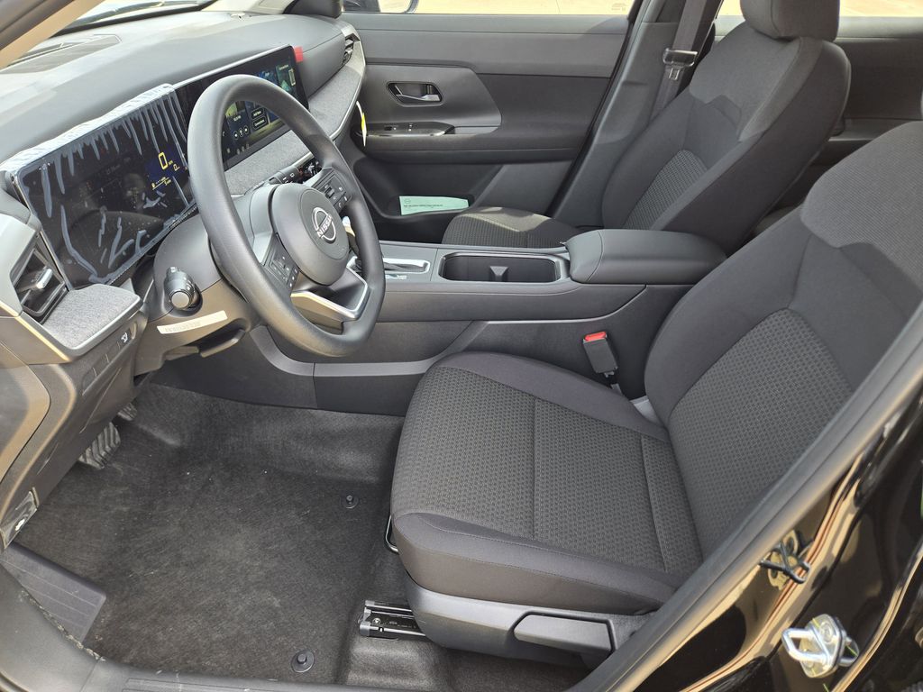 2026 Nissan Kicks S - 6