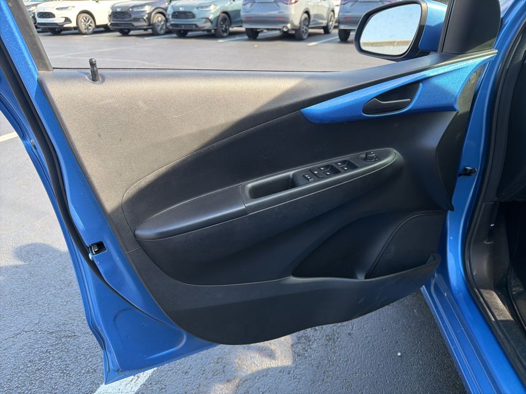 Thumbnail: 2016 Chevrolet Spark - 18