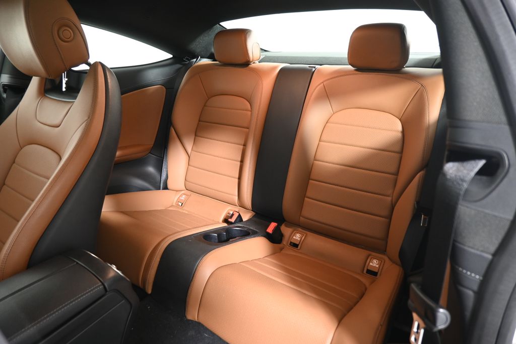 Thumbnail: 2023 Mercedes-Benz C-Class - 6