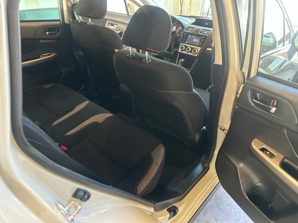Used 2017 Beige Subaru 2.0i Premium image 28