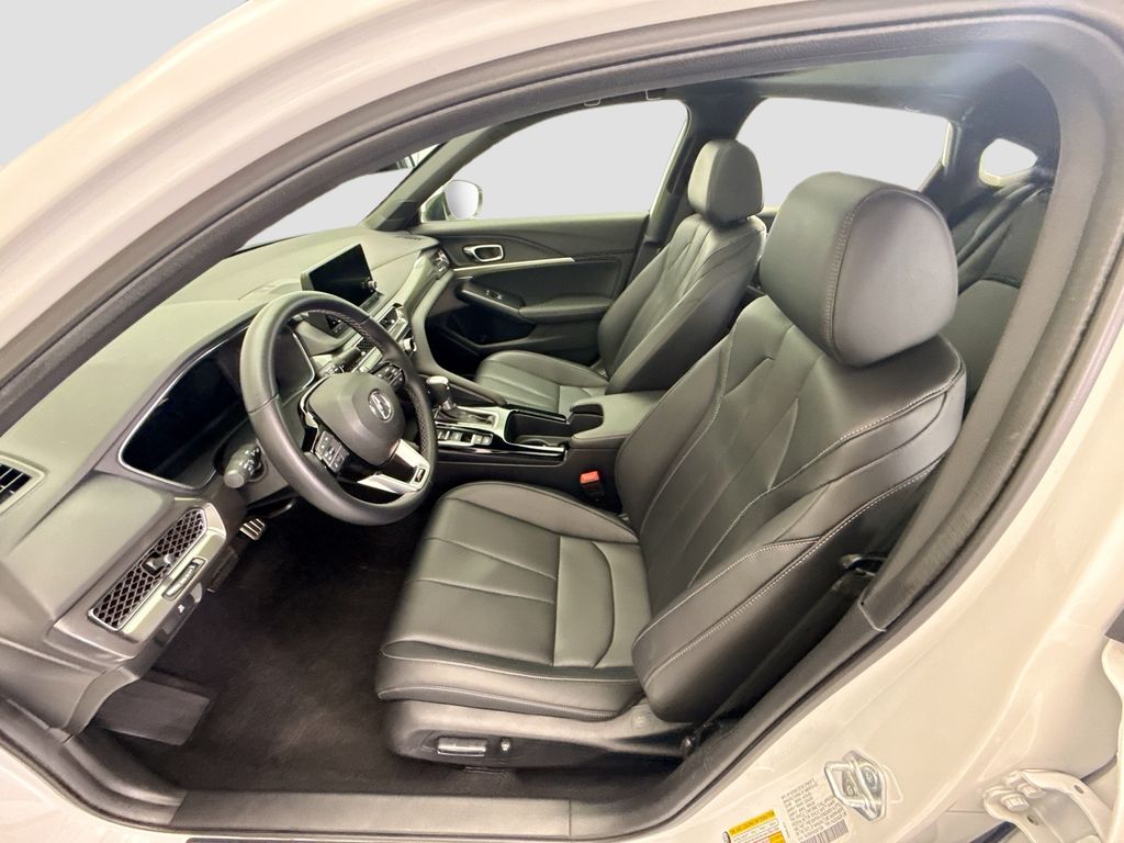 Thumbnail: 2025 Acura Integra - 17