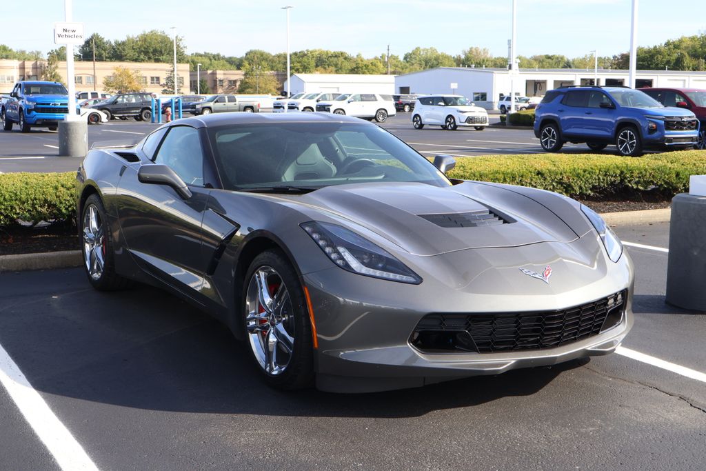 Thumbnail: 2016 Chevrolet Corvette - 3