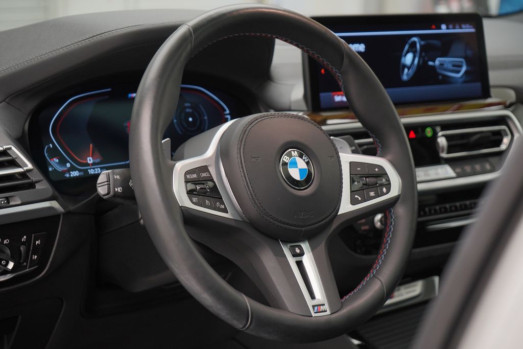 2022 BMW X3 M40i 9