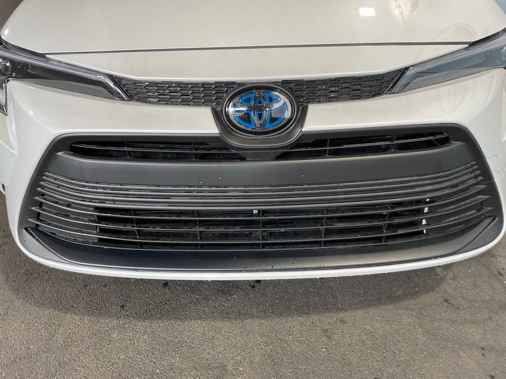 Thumbnail: 2026 Toyota Corolla - 10