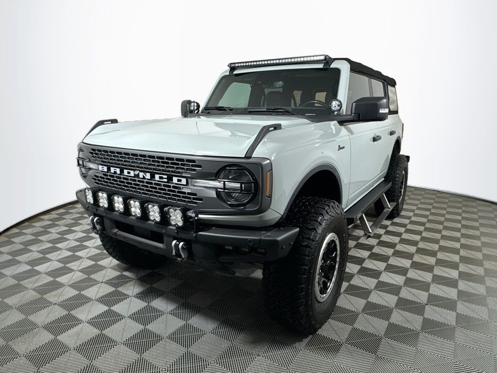 2022 Ford Bronco Badlands Advanced 4-Door 4WD