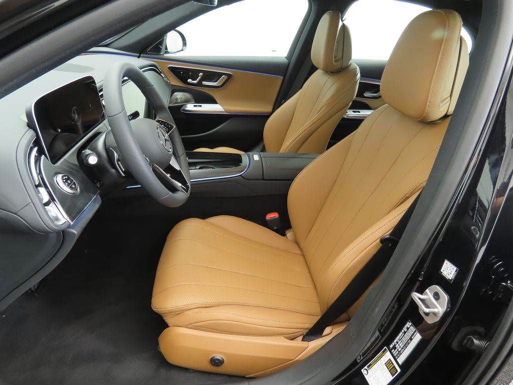 Thumbnail: 2025 Mercedes-Benz E-Class - 19