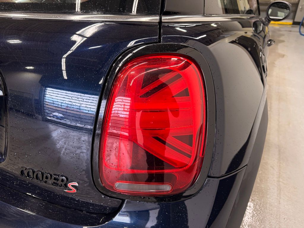 Thumbnail: 2023 MINI Cooper - 5