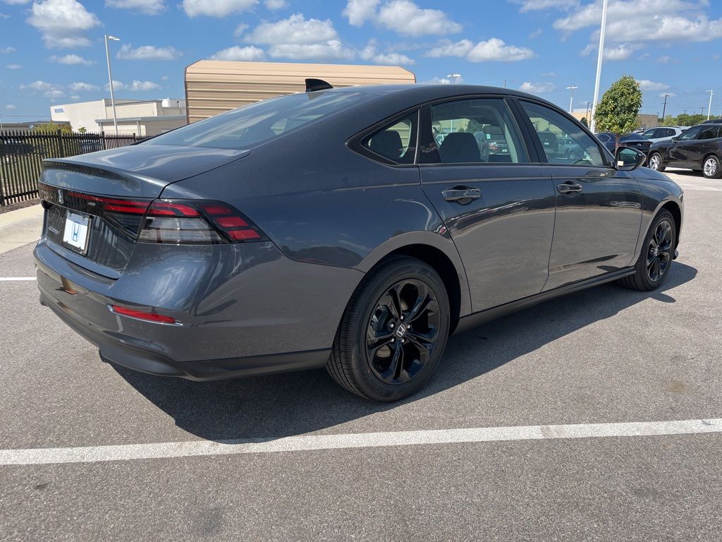 Thumbnail: 2025 Honda Accord - 3