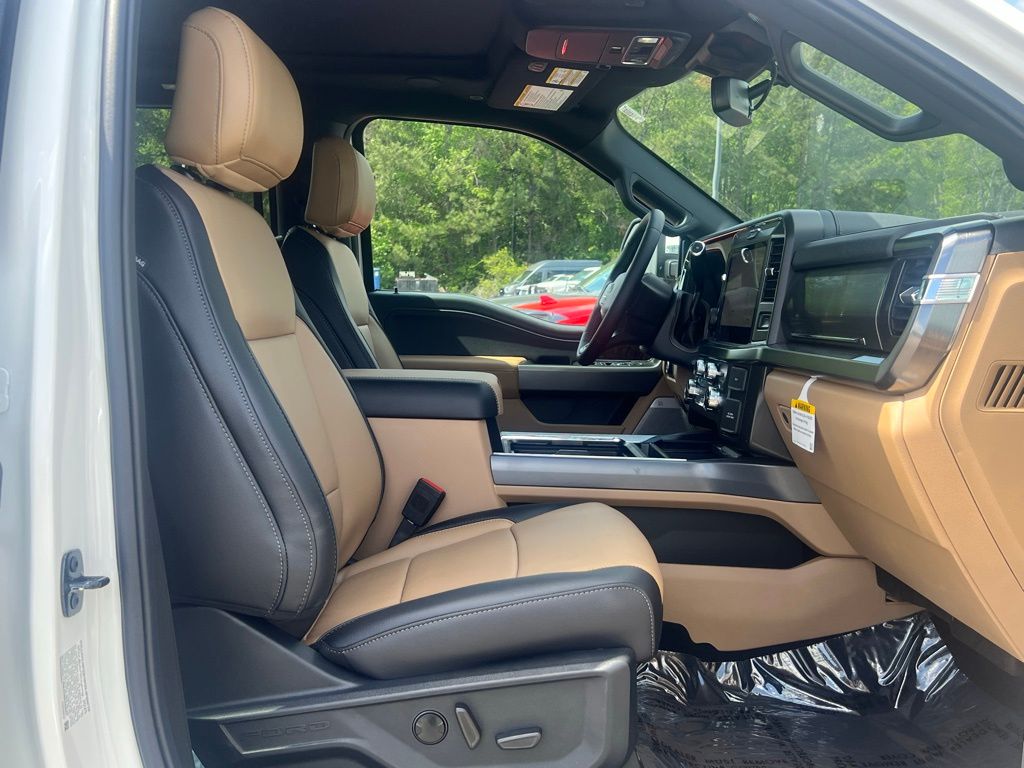 2025 Ford F-250SD Lariat White at Walterboro Ford