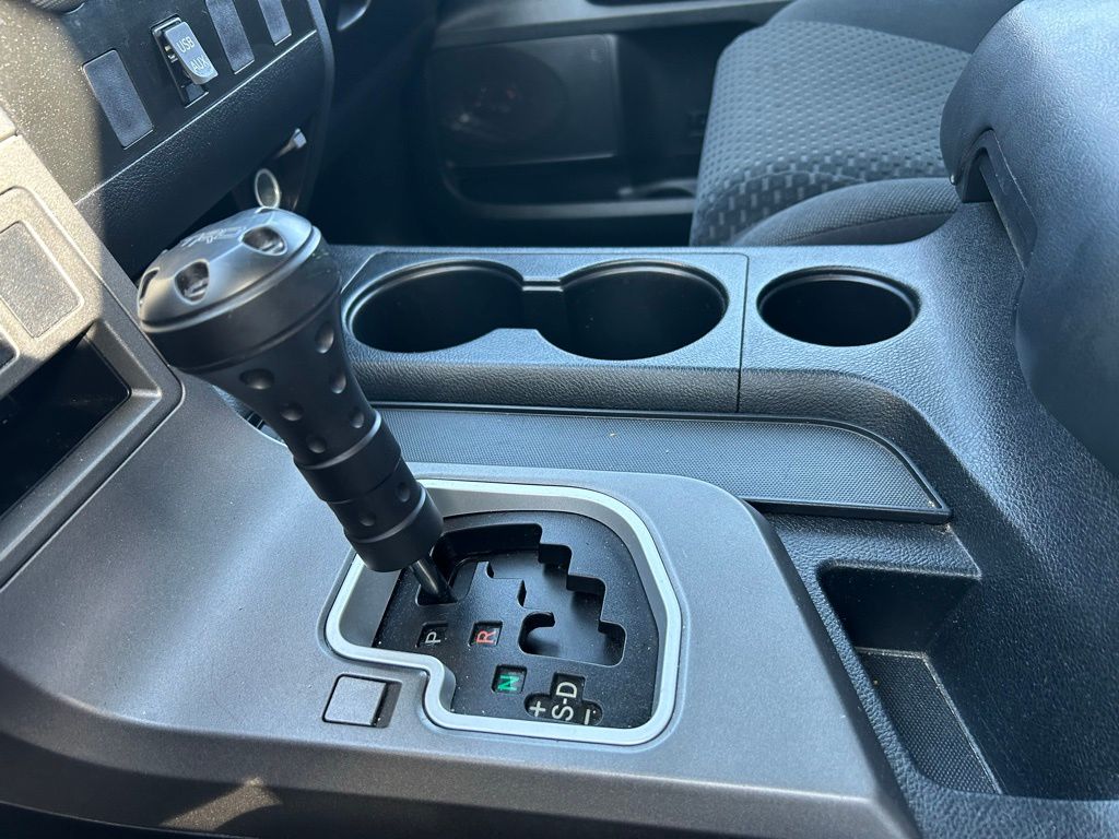 Thumbnail: 2011 Toyota Tundra - 19