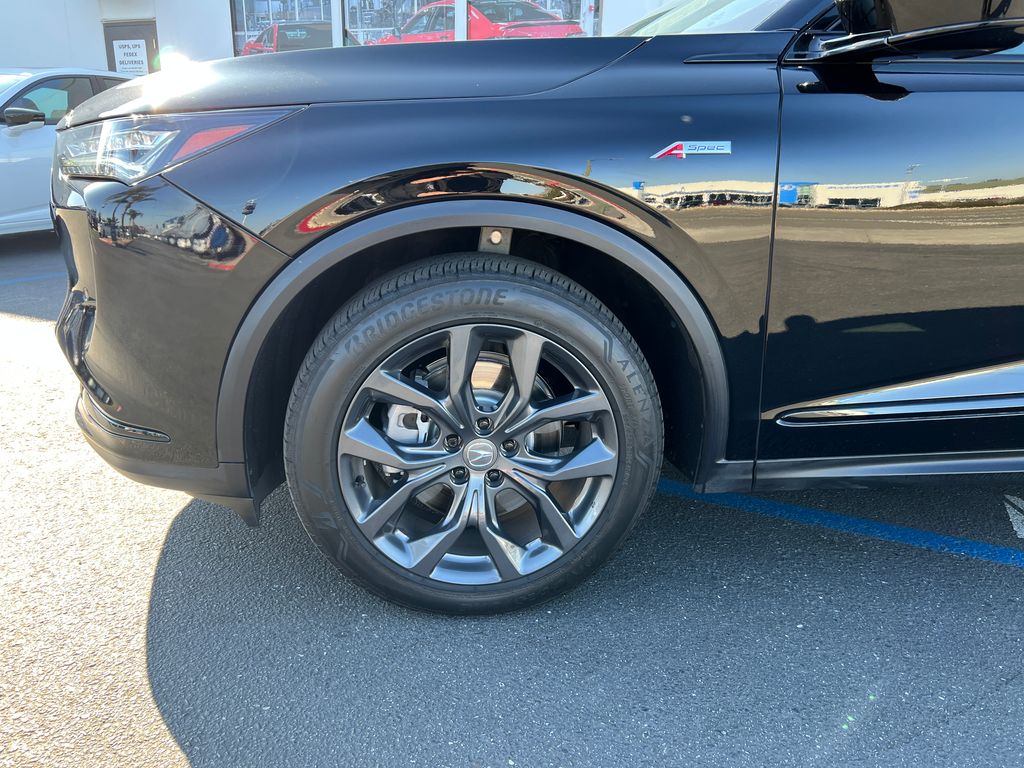 Thumbnail: 2023 Acura MDX - 5