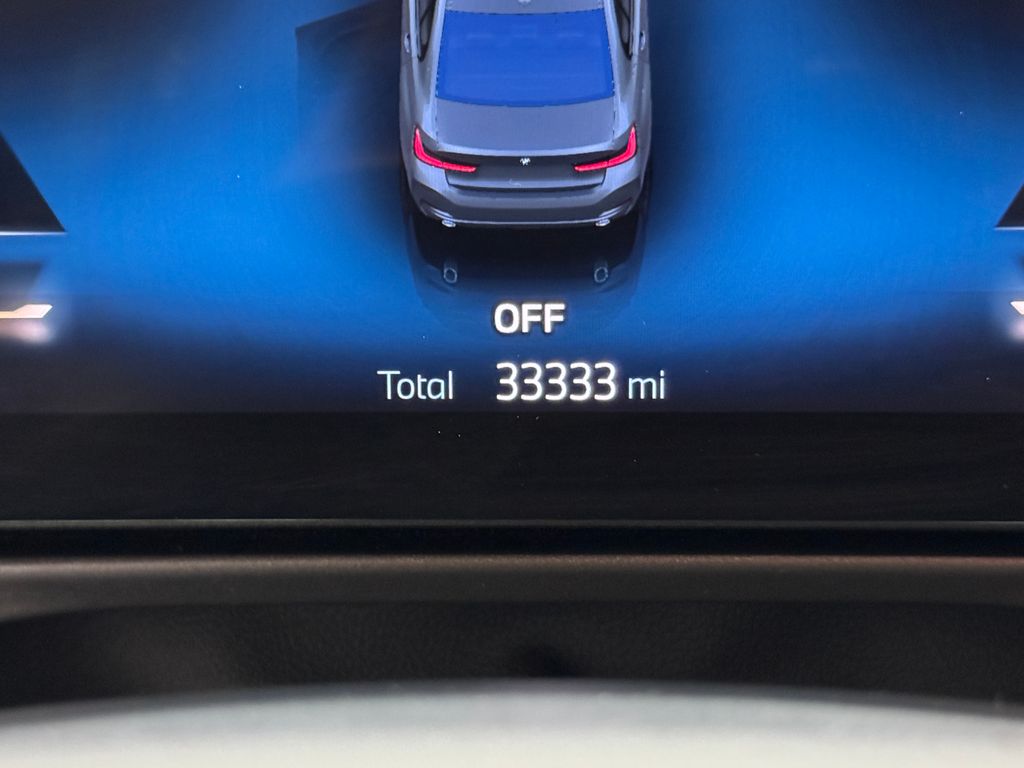 2024 BMW 3 Series 330i