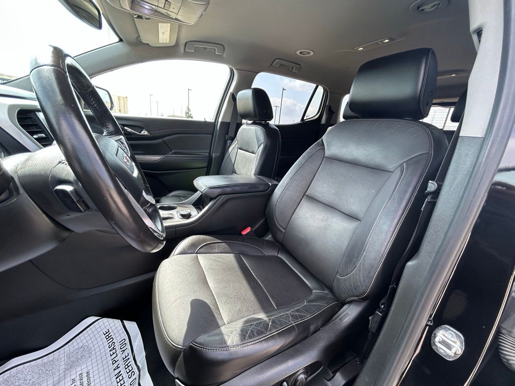 2019 GMC Acadia SLT 24