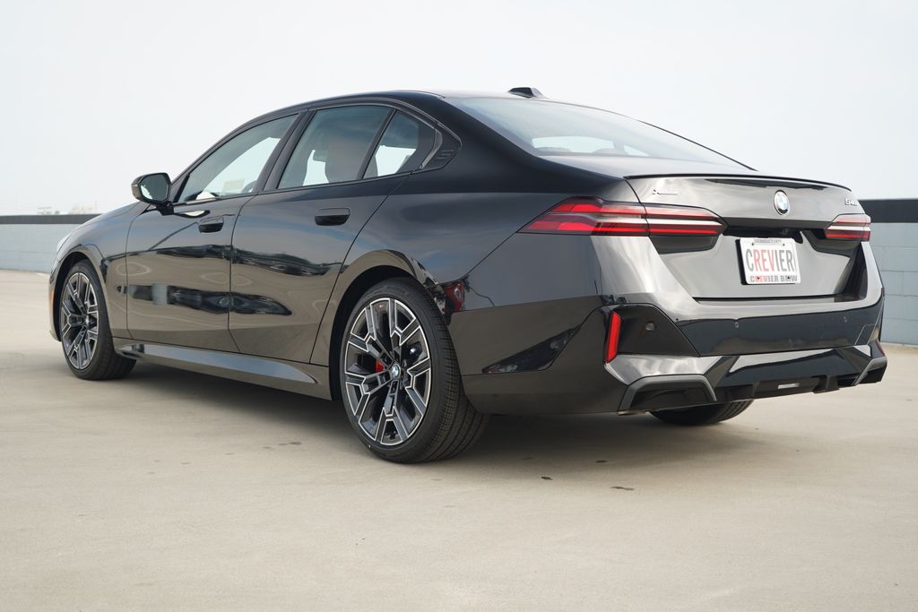 Thumbnail: 2026 BMW 5 Series - 7