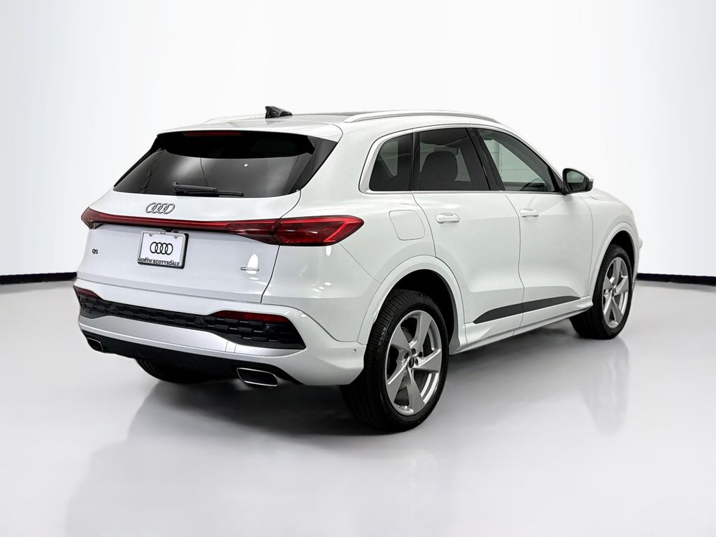Thumbnail: 2025 Audi Q5 - 5